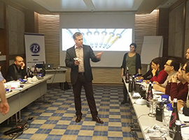 21 - 22 Şubat 2015 Doç.Dr. Altay Uludamar Porselen Lamina Veneer Semineri